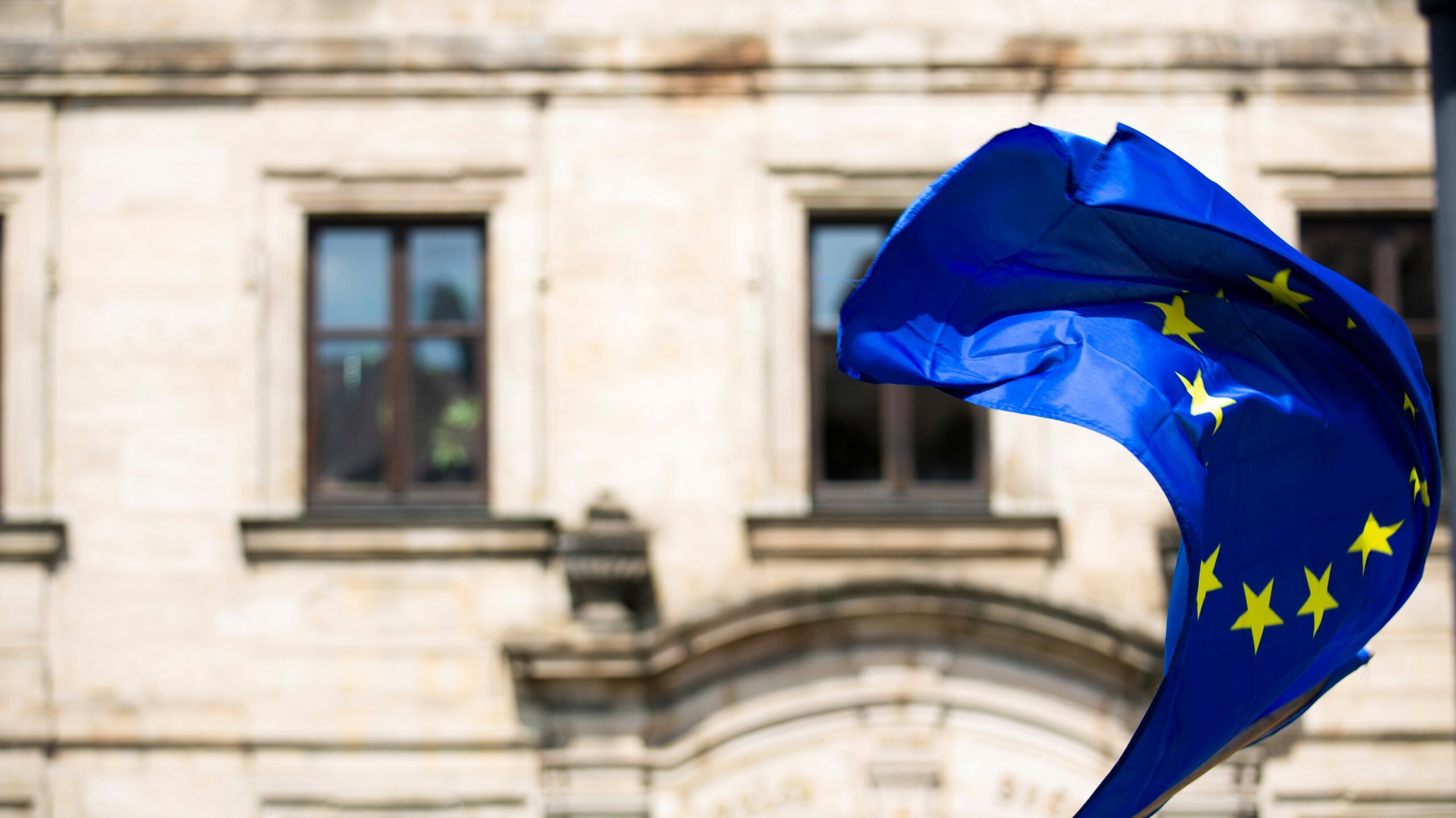 EUR Credit bucking the trend – but how long will the resilience last?