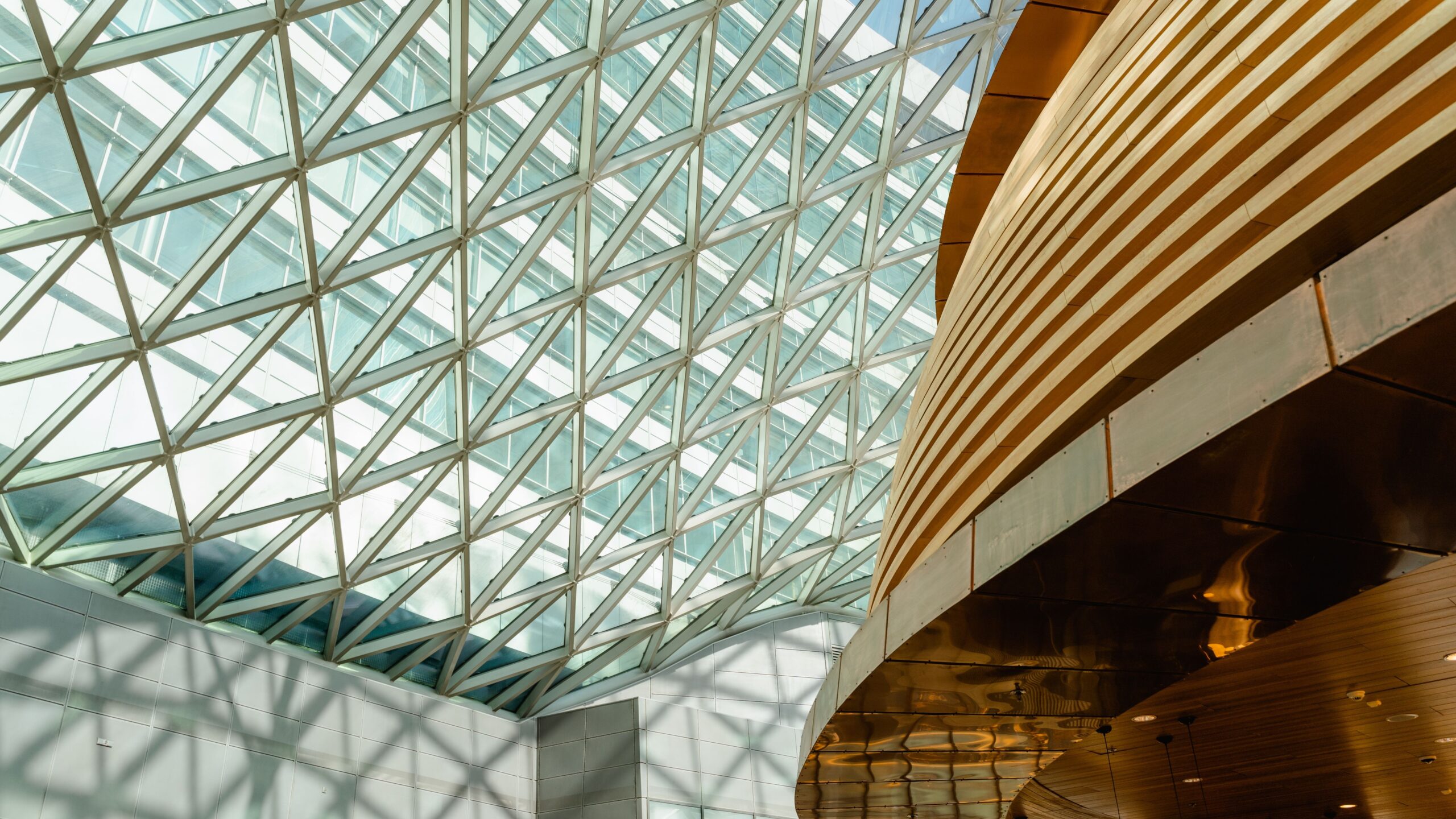 Preference for short and medium-term financing – Will companies’ bet on low yields pay off?